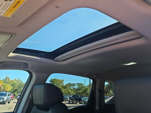 Used 2021 Honda CR-V EX-L image 16