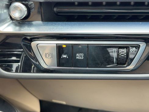 Certified 2024 Cadillac Lyriq Sport w/ Nappa Leather Package image 18