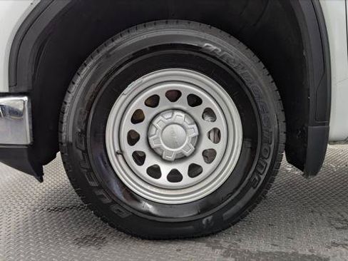 Used 2023 GMC Sierra 1500 Pro w/ Convenience Package RWD image 29
