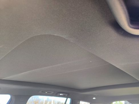 Used 2023 Cadillac XT6 Sport image 11