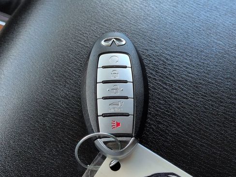 Used 2019 INFINITI QX80 Luxe w/ Proassist Package RWD image 30