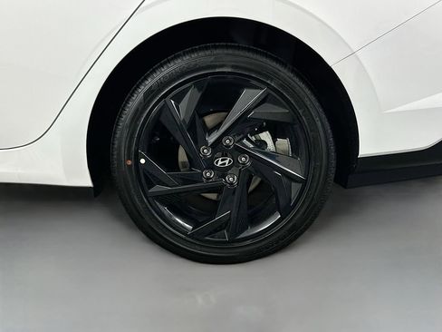 New 2026 Hyundai Elantra SEL Sport image 21
