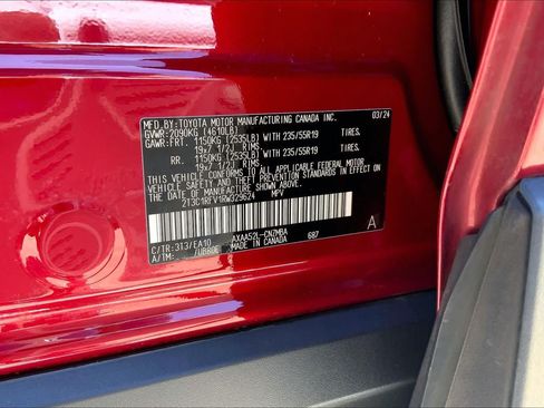 Used 2024 Toyota RAV4 XLE Premium FWD image 34