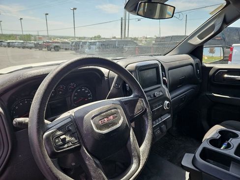 Used 2025 GMC Sierra 1500 Pro w/ Pro Value Package AWD/4WD image 11