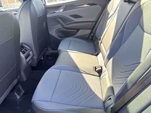 New 2026 Volkswagen Tiguan SE R-Line FWD image 11