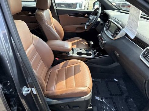 Used 2019 Kia Sorento SX AWD/4WD image 9