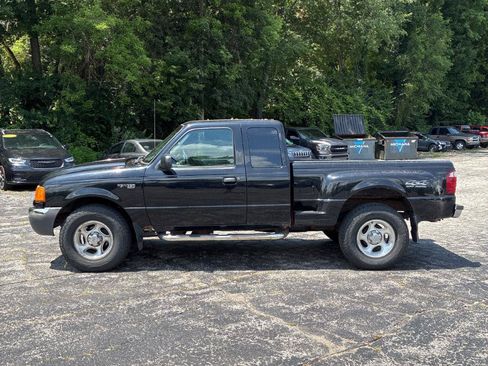 Used 2001 Ford Ranger XL AWD/4WD image 2