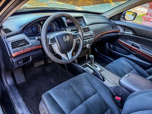 Used 2012 Honda Crosstour EX image 5