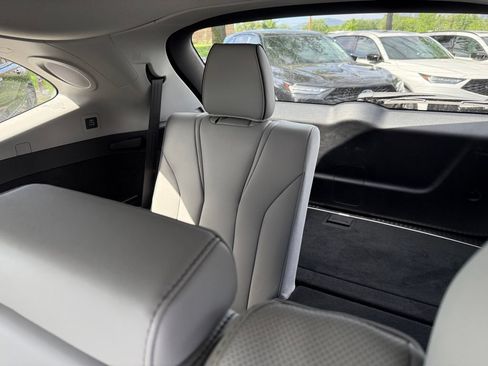 Certified 2026 Acura MDX SH-AWD w/ Advance Package image 16