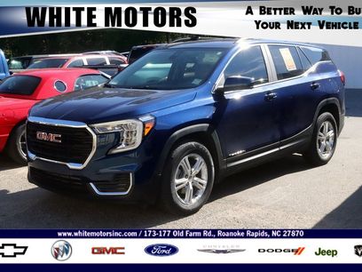 Used 2022 GMC Terrain SLE w/ Driver Convenience Package