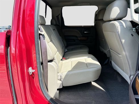 Used 2018 GMC Sierra 1500 SLT w/ SLT Preferred Package RWD image 27