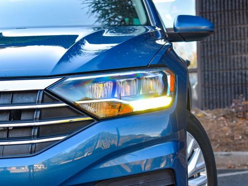 Used 2020 Volkswagen Jetta S w/ Driver Assistance Package image 4