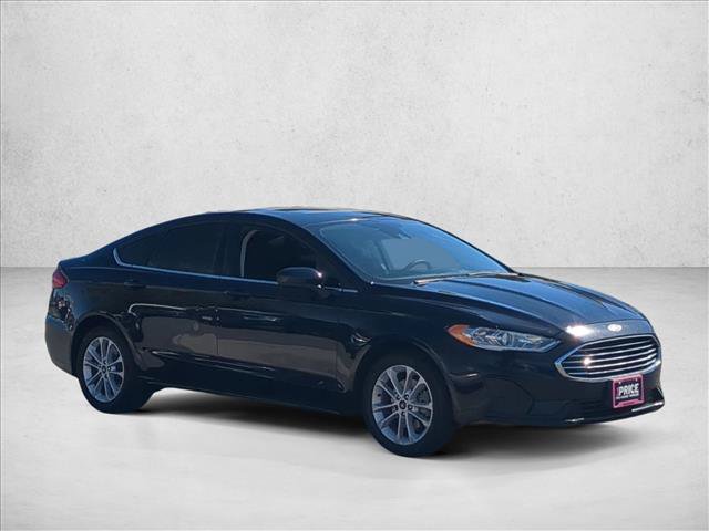 Used 2020 Ford Fusion SE FWD image 3