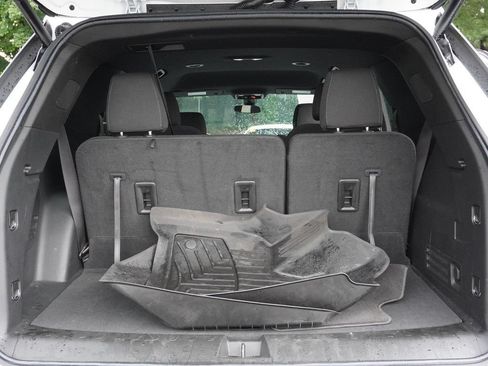 Used 2023 Chevrolet Traverse LT AWD/4WD image 20