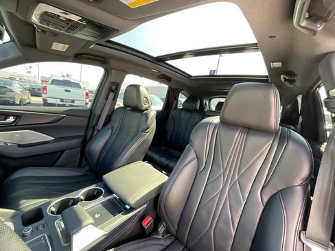 Used 2023 Acura MDX Type S image 11