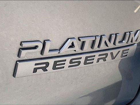 Certified 2025 Nissan Armada Platinum Reserve AWD/4WD image 8