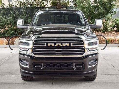 Used 2024 RAM 2500 Laramie w/ Safety Group AWD/4WD image 2