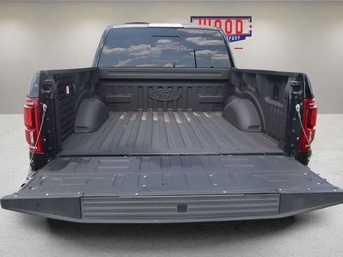 Used 2020 Ford F150 Raptor w/ Equipment Group 802A Luxury AWD/4WD image 18
