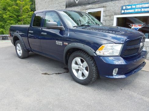 Used 2013 RAM 1500 Express AWD/4WD image 3