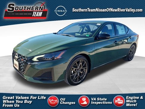 New 2025 Nissan Altima 2.5 SR image 1