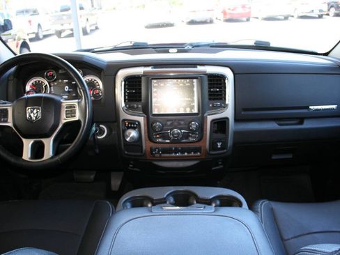 Used 2014 RAM 1500 Laramie RWD image 13