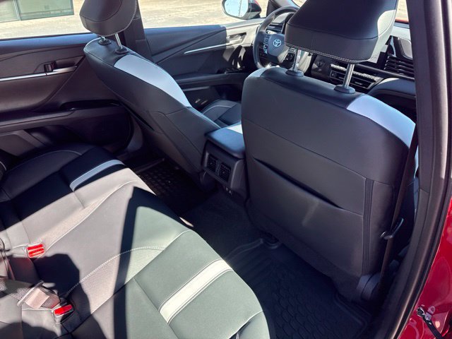 Used 2026 Toyota Camry SE FWD image 17