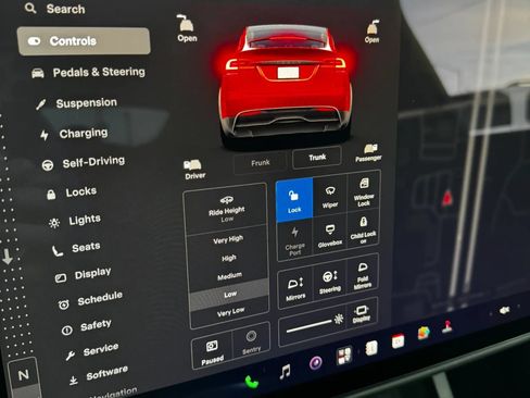 Used 2023 Tesla Model X AWD/4WD image 28