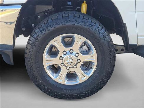 Used 2019 RAM 2500 Big Horn image 24