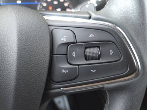 Used 2023 Buick Envision Essence w/ Technology Package I AWD/4WD image 10