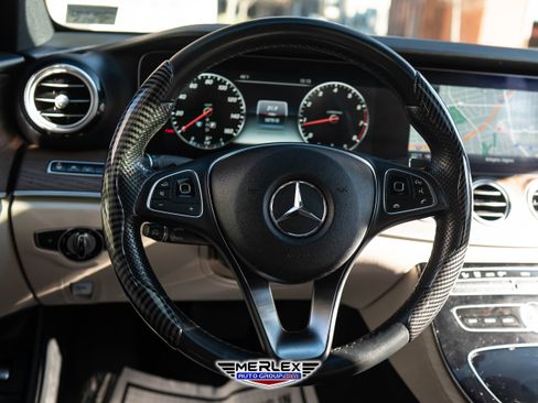Used 2017 Mercedes-Benz E 300 image 23