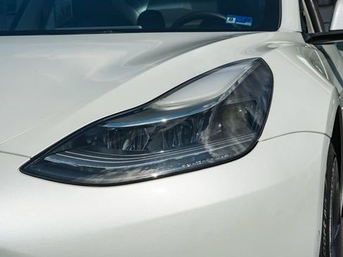 Used 2022 Tesla Model 3 Performance AWD/4WD image 14
