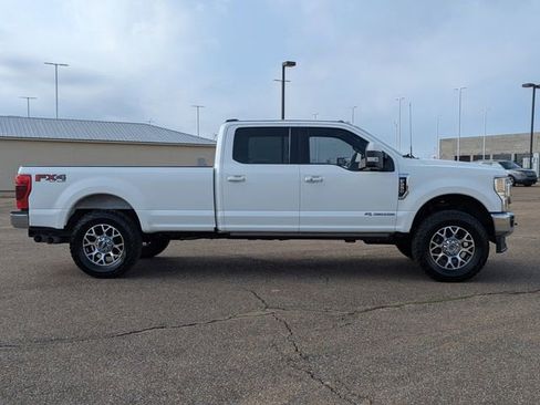 Used 2022 Ford F250 Lariat w/ Lariat Ultimate Package image 3