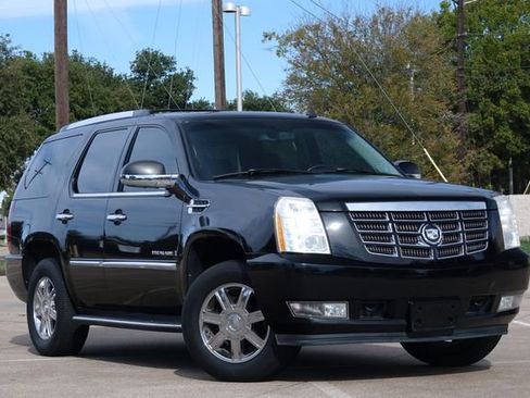 Used 2007 Cadillac Escalade 2WD w/ Information Package image 2
