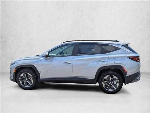 Used 2026 Hyundai Tucson SEL FWD image 8