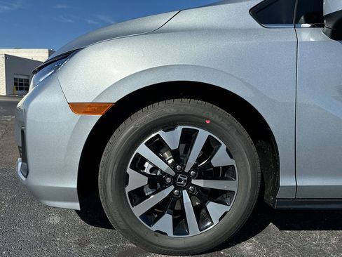 New 2026 Honda Odyssey EX-L image 10
