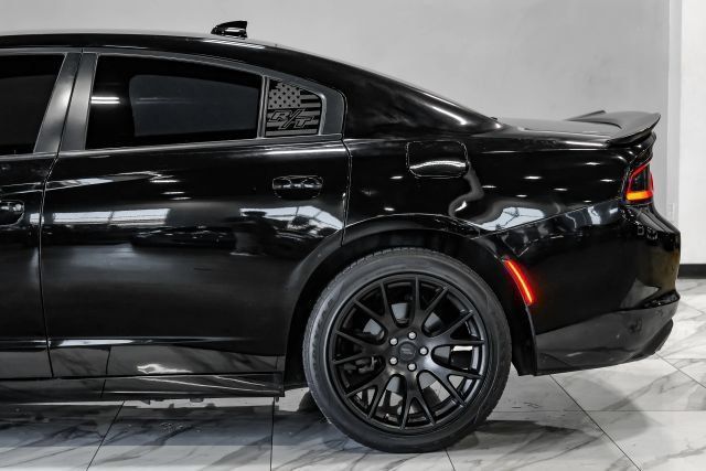 Used 2017 Dodge Charger R/T RWD image 16