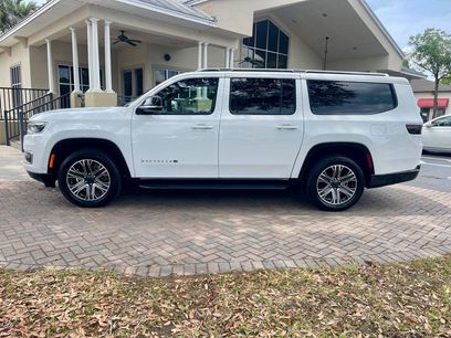 Used 2024 Jeep Wagoneer L Series II w/ Flexible Seating Group