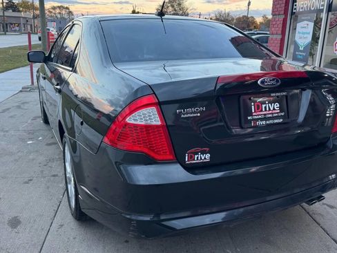 Used 2012 Ford Fusion SE image 10