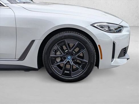 Certified 2023 BMW i4 eDrive35 RWD image 25
