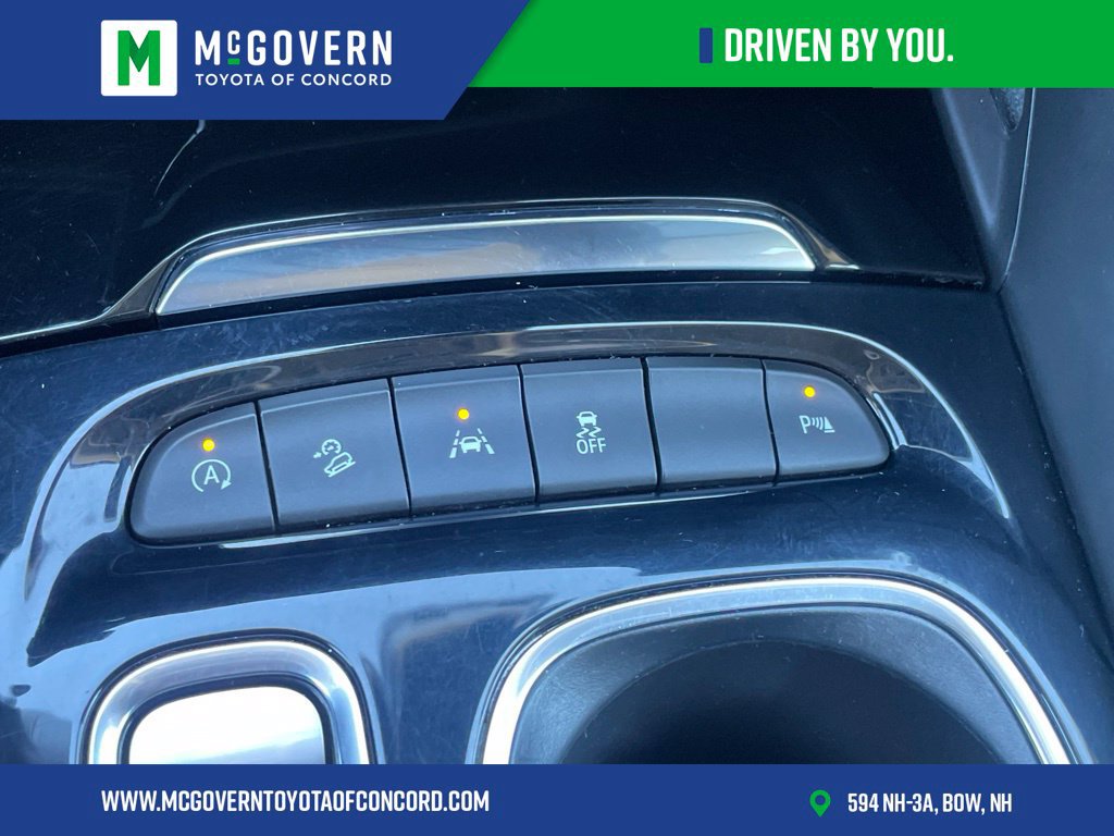 Used 2021 Buick Envision Essence AWD/4WD image 35