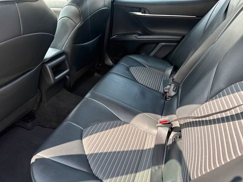 Used 2023 Toyota Camry SE FWD image 15