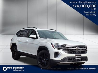 New 2026 Volkswagen Atlas SE