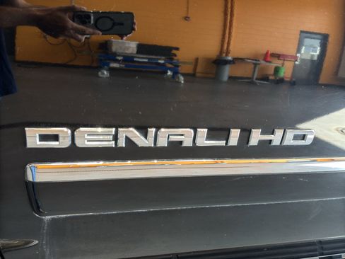 Used 2012 GMC Sierra 2500 Denali w/ Snow Plow Prep Package AWD/4WD image 10