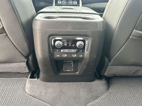 Certified 2021 GMC Yukon Denali w/ Denali Ultimate Package image 23