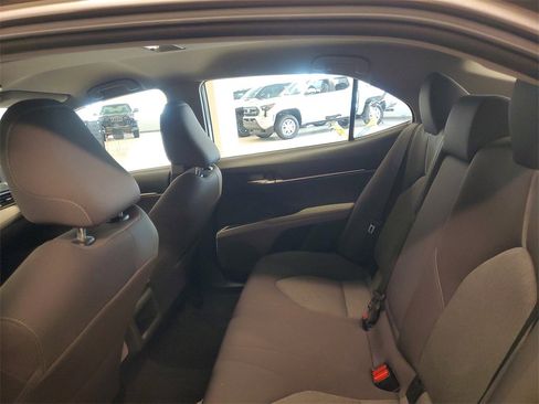 Certified 2022 Toyota Camry LE image 10