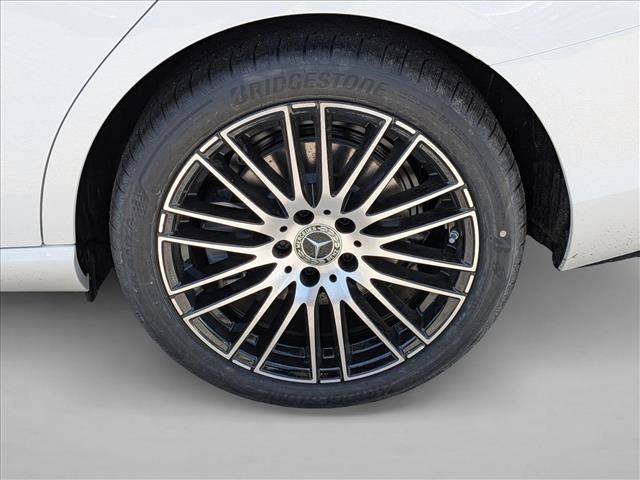 Used 2026 Mercedes-Benz C 300 Sedan image 10