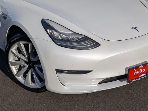 Used 2019 Tesla Model 3 Long Range image 4