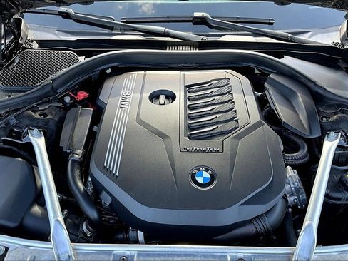 Used 2020 BMW 740i w/ M Sport Package RWD image 29