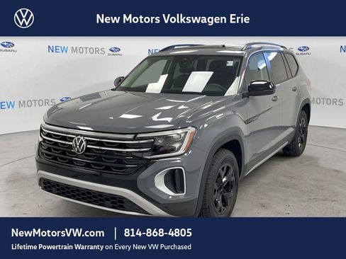New 2026 Volkswagen Atlas Peak Edition AWD/4WD image 1
