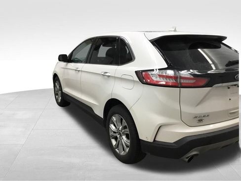 Used 2019 Ford Edge Titanium w/ Equipment Group 301A AWD/4WD image 35